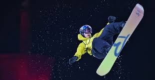 体育博弈里的“决策疲劳点”：越晚越危险。（体育博弈中的“决策疲劳临界点”：拖得越晚，风险越大）