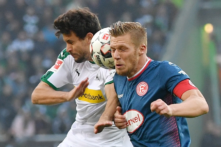 但足总杯冠 但足总杯冠