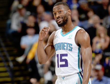 他在有限的 他在有限的